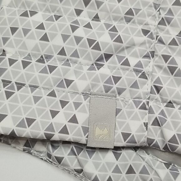 Wind River Jacket Women's Medium Front Zippe Pocket Geometrical Light Puffer - Picture 7 of 10